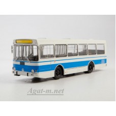 ЛАЗ-4202 автобус